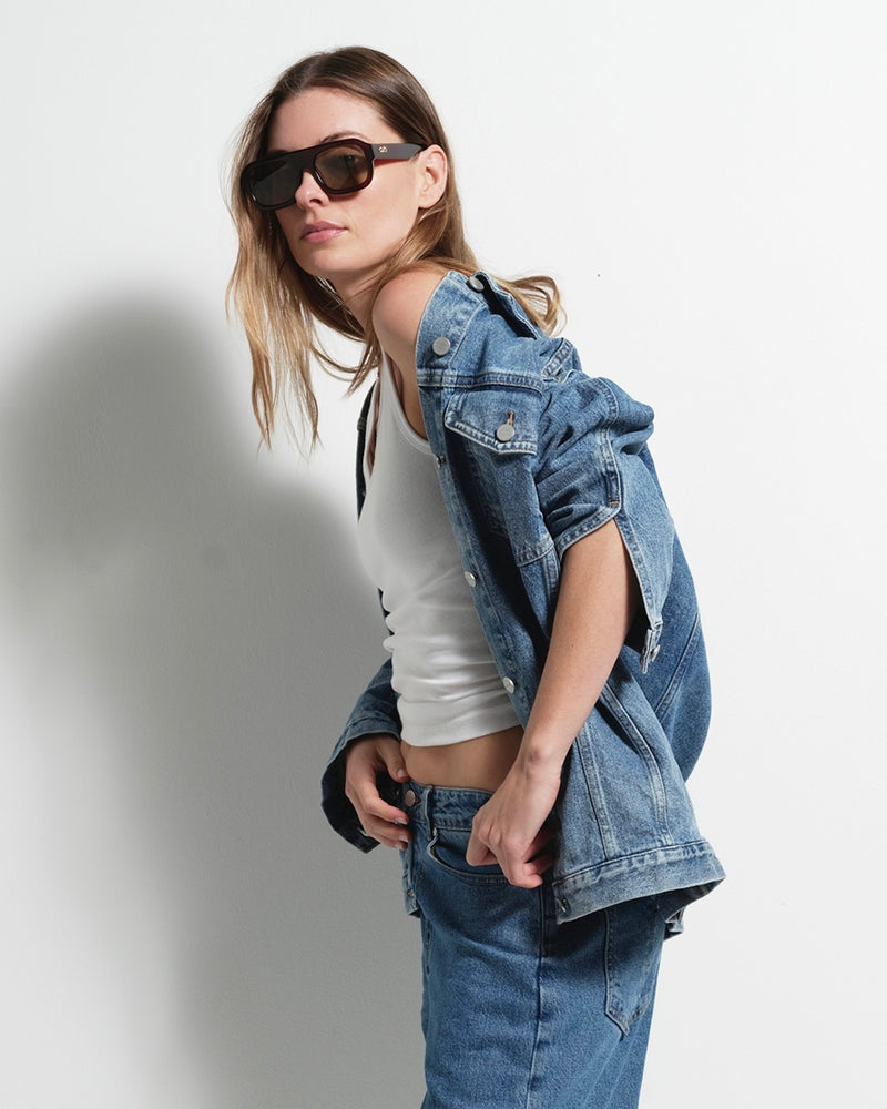 ESSENTIAL DENIM JACKET