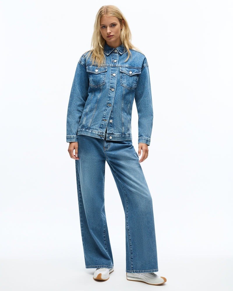 ESSENTIAL DENIM JACKET