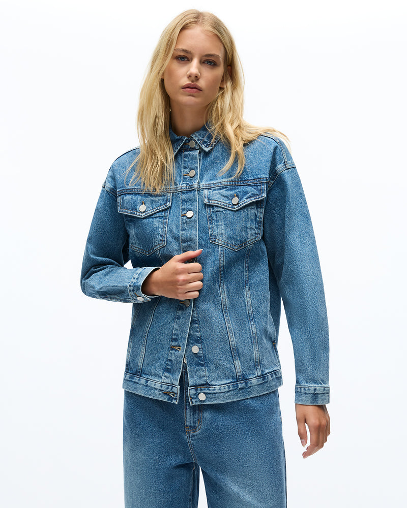 ESSENTIAL DENIM JACKET